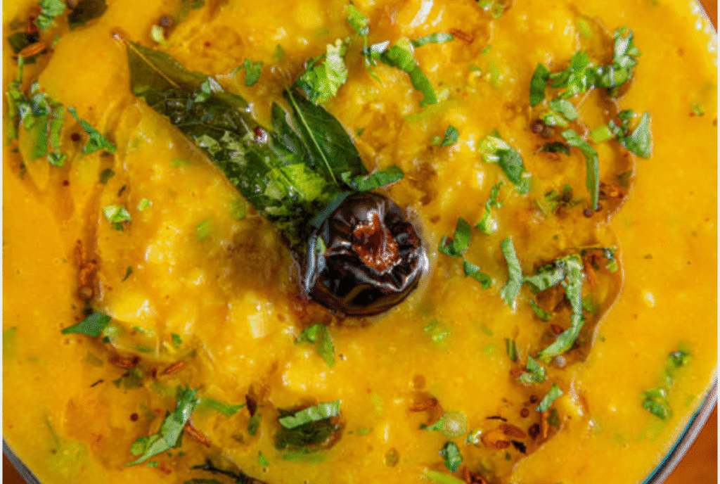 दाल तड़का रेसिपी | Dal Tadka Recipe Best in Hindi – स्वाद और सेहत से भरपूर 2025