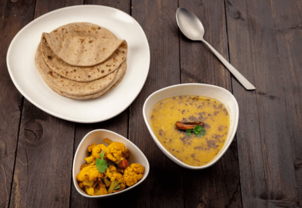 मूंग दाल तड़का और रोटी रेसिपी | Moong Dal Tadka with Best Roti 2025