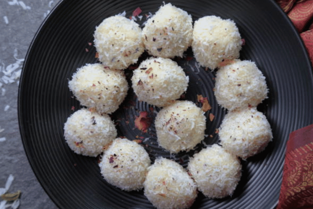 व्रत के लिए आसान स्नैक्स – 12 हेल्दी और झटपट Best रेसिपी